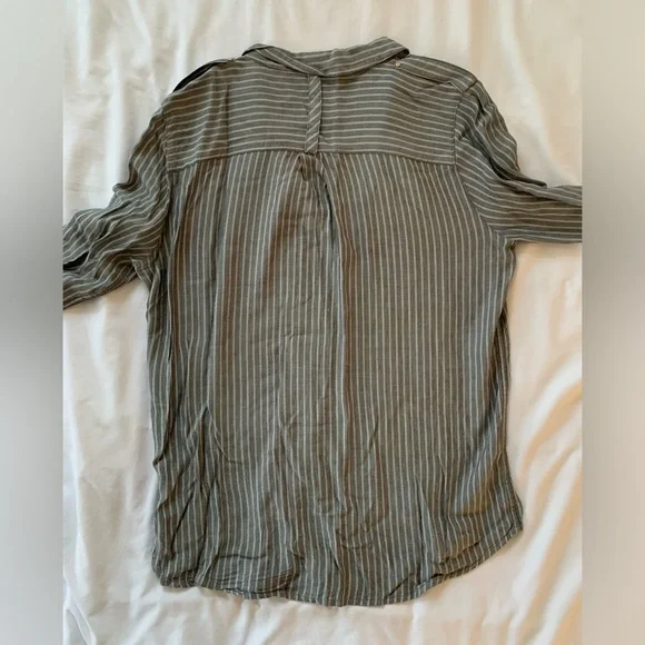 Striped Button-Up Blouse - Picture 2 of 5